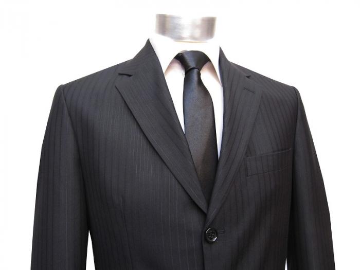 Schwarz gestreifte Herren Anzug Modern Fit