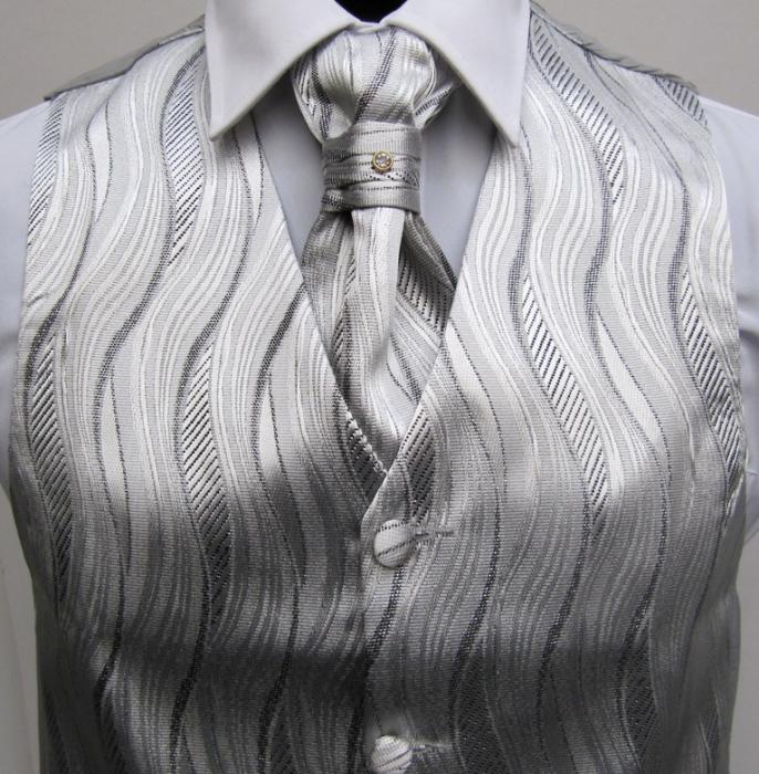 Plastron (Krawatte) mit Einstecktuch